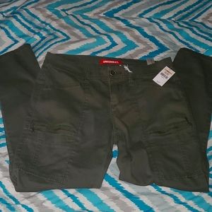 ***JUNIORS***Unionbay utility jeans 👖